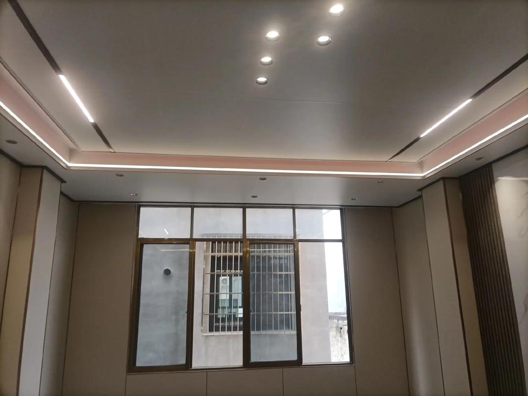 炭晶板与吊顶的效果#碳晶板墙面装饰 #碳晶板装修风格效果图